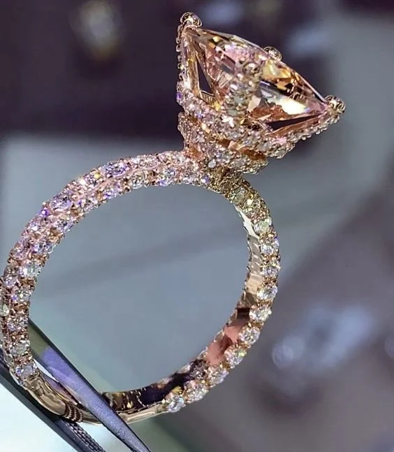 

fashion rose gold plated champage cz stone wedding ring for women, Customized