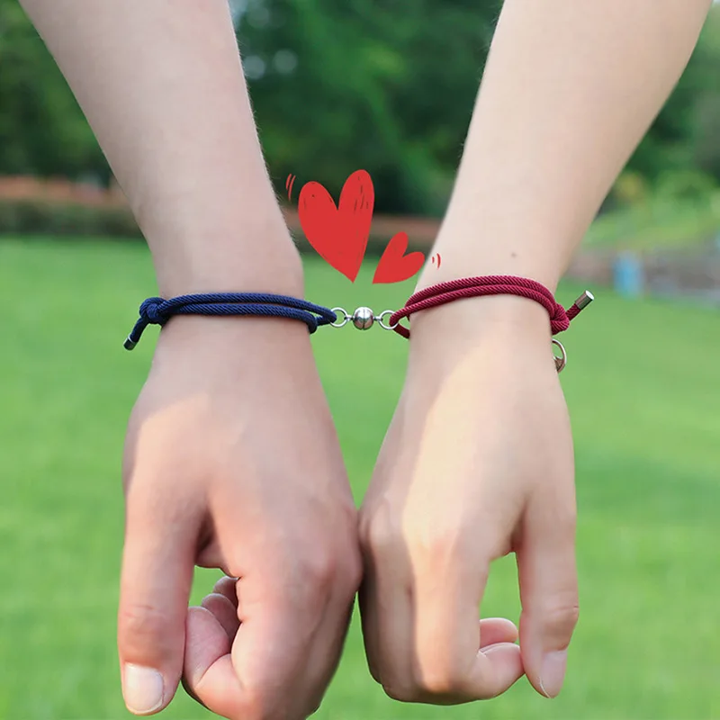 

Paired Bracelets European Charms Love Couples Small Hands Couple Magnet Bracelet pierr naturel handmade, Red,black, blue,green,pink