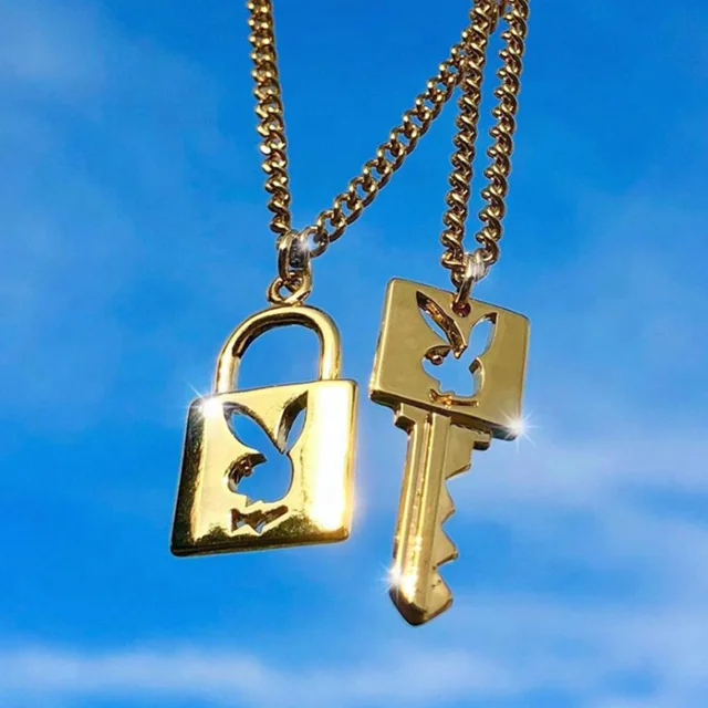 

2020 New Design Cool Gold Plated Rabbit Head Bunny Key Lock Pendant Necklace, As pictures