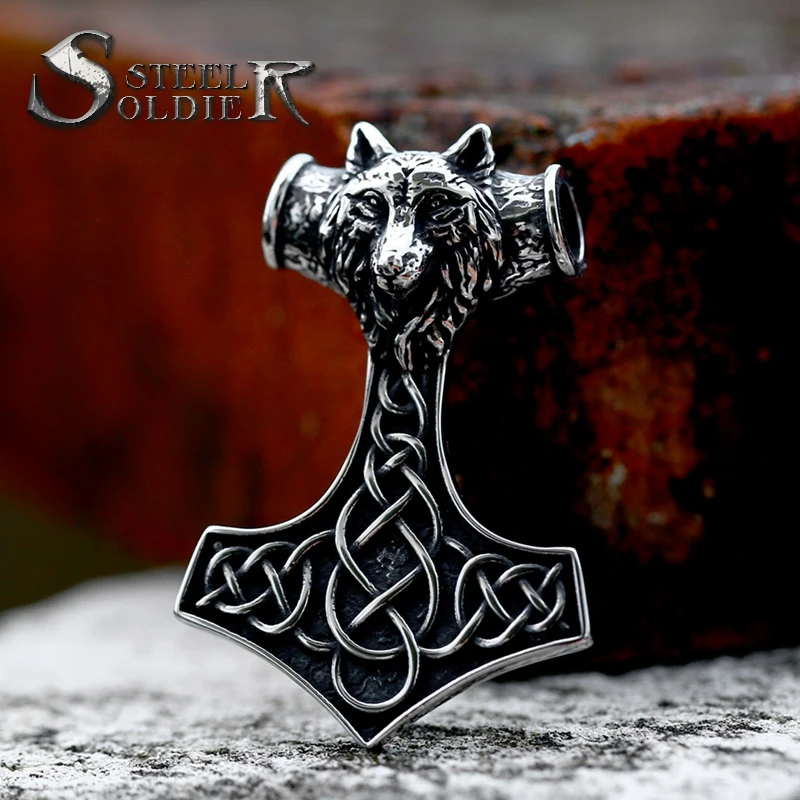 

SS8-1251P 2023 New Unique Design Stainless Steel Men's Pendant Viking Wolf Pendant Animal Jewelry Wholesale