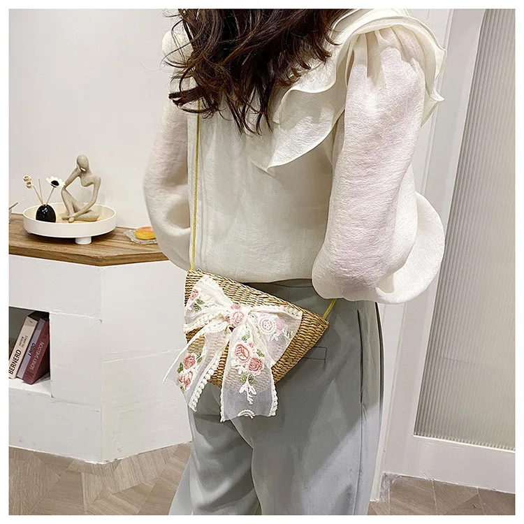 

2022 summer new fashion straw woven shoulder bag niche mini crossbody bag, Colors