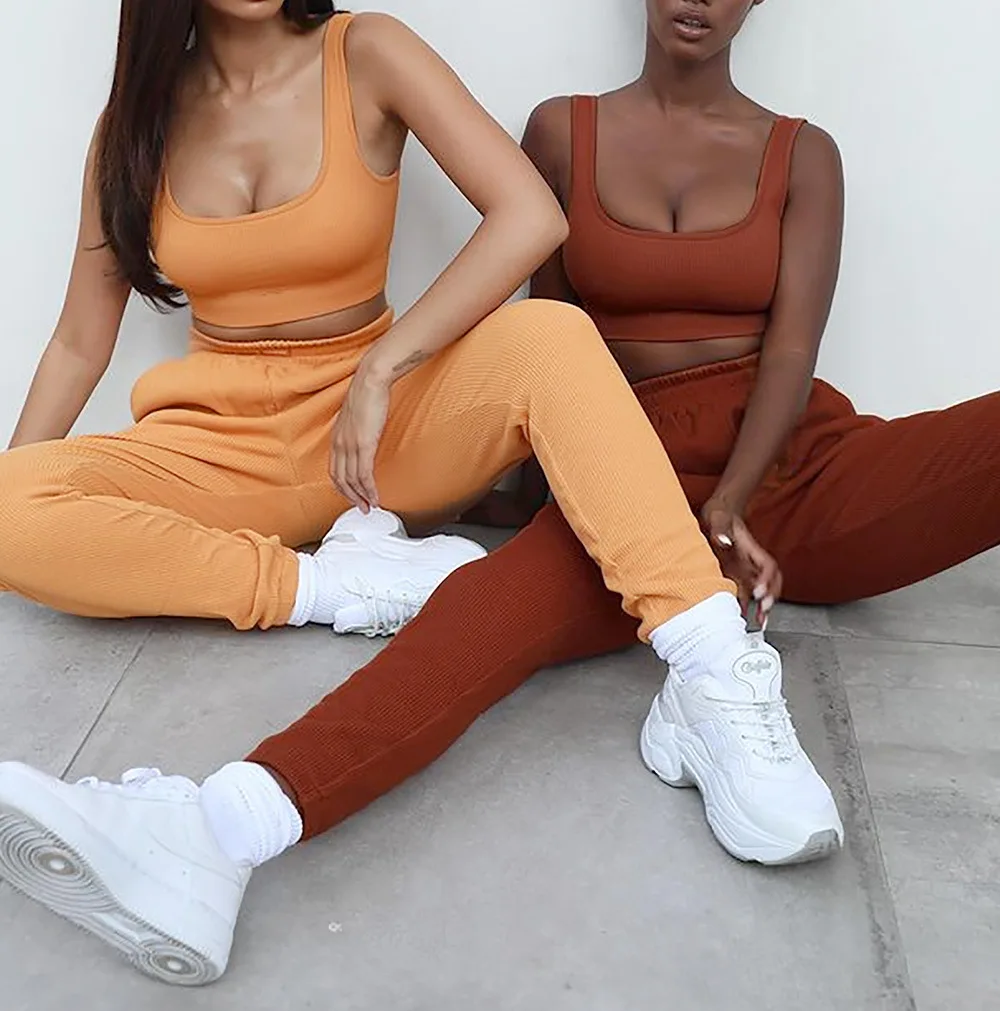 

High Quality Custom Logo Joggers 2 Piece Crop Top Two Piece Pants Set Comfy Cotton Workout Womens 2021 2 Piece Set, As pictures or customized colors