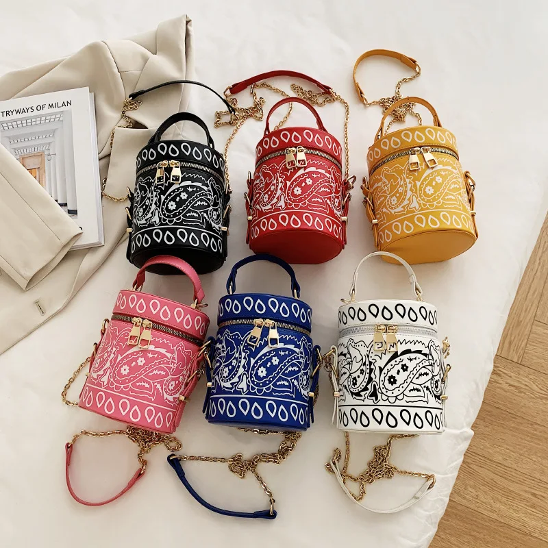 

2021 factory wholesale high quality pu leather bandana purse cross body bag designer bag women bucket bag, Picture