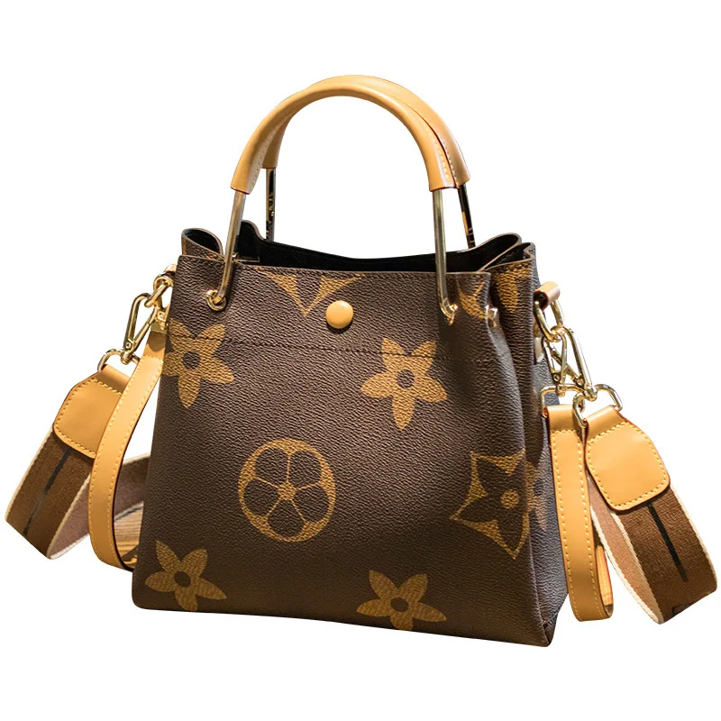 

2020 Branded New Simple High Performance luxury purse handbag for Women