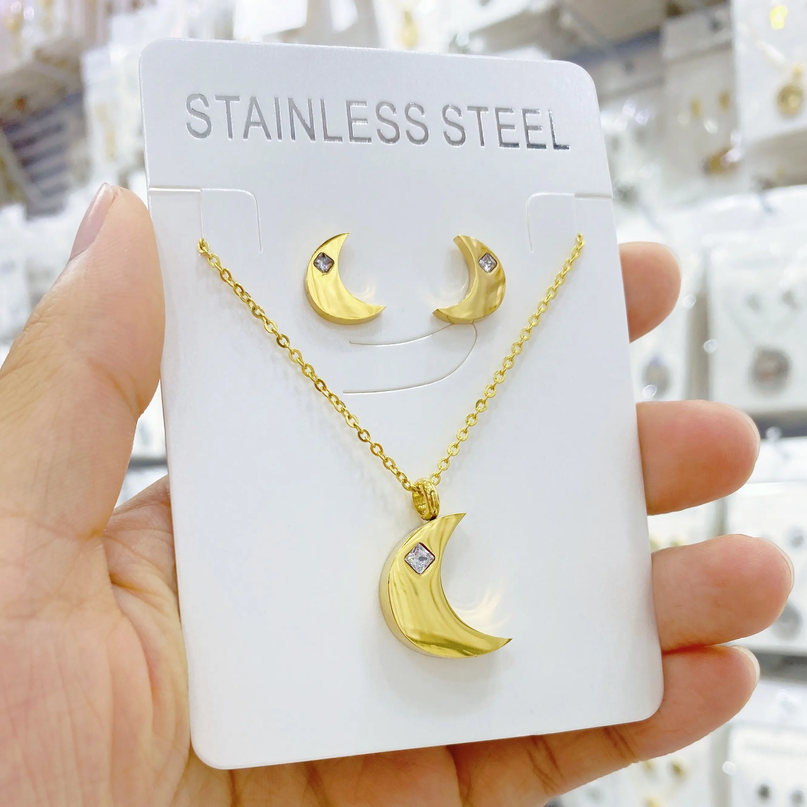 

New Fashion Stainless Steel Jewelry Moon necklace For women Wholesale