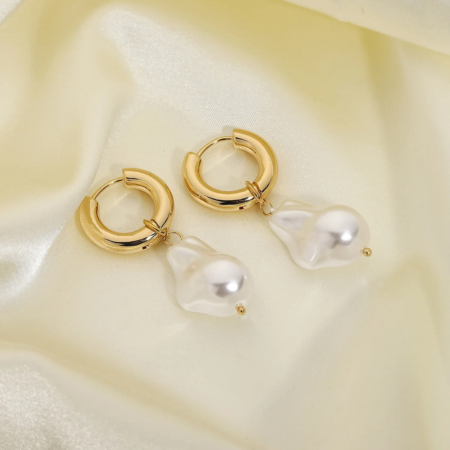 

New Instagram Simple Baroque Irregular Real Gold Plated Freshwater Pearl Earrings