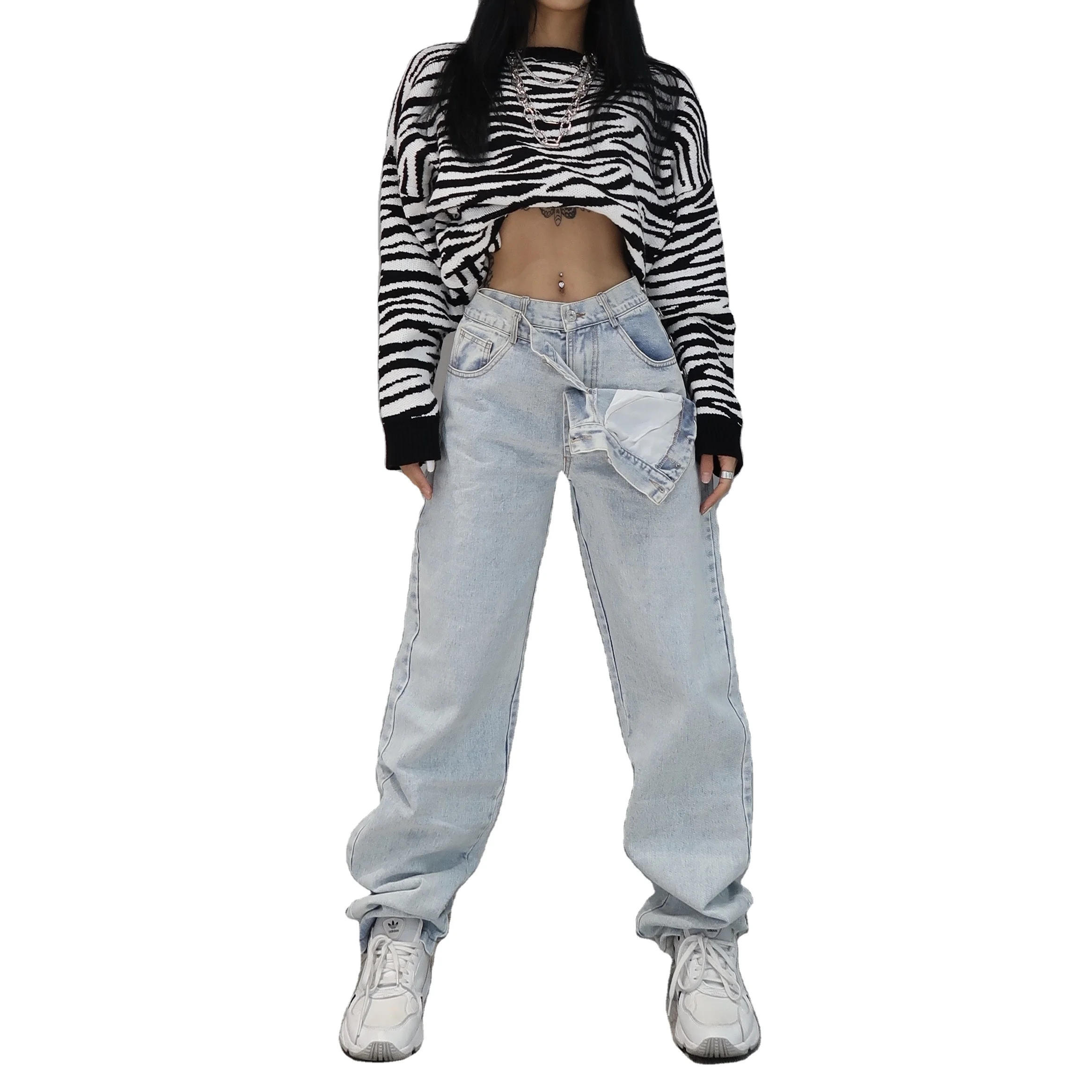 

TWOTWINSTYLE High Waist Irregular Pocket Streetwear Loose Cool Jeans Women
