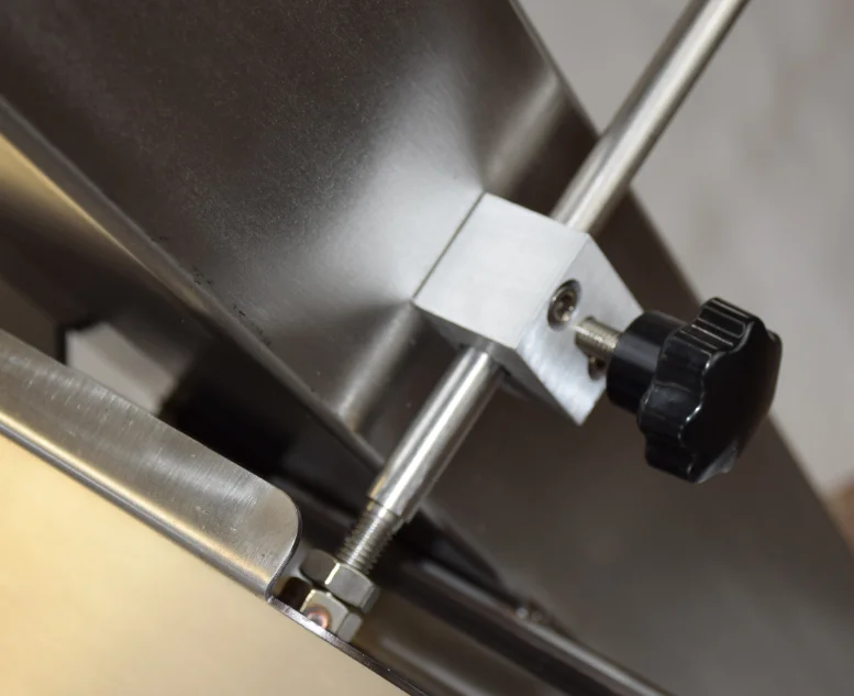 带锯冻鱼肉骨切割机锯片刃磨骨机器冷冻肉