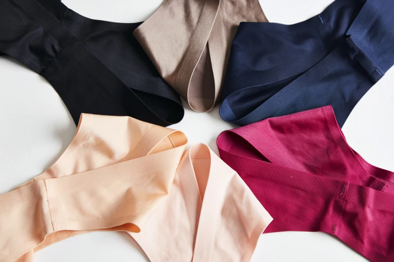 
Ladies One Piece No Trace Women Seamless Underwear Satin Tanga Panties 