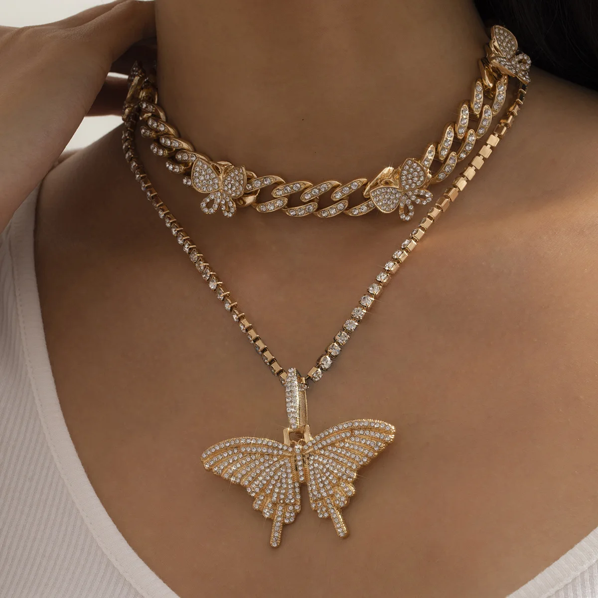 

trend new products now ladies Butterfly Jewelry baroque trendy gold plated rhinestones jewlery butterfly necklace, Picture