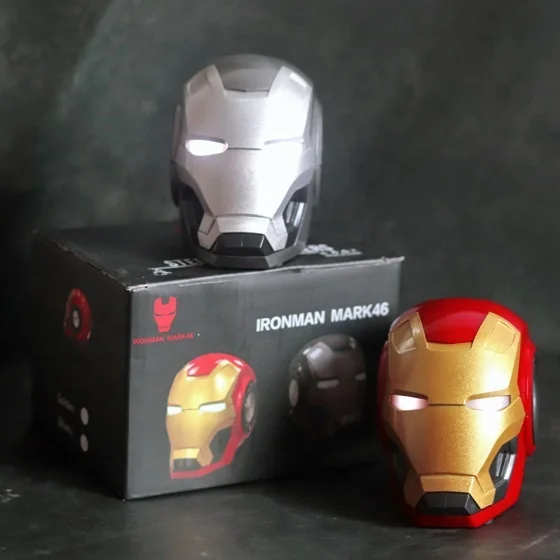 
2020 new Bluetooth Speaker Iron Man Mobile Phone Waterproof Computer Wireless Microphone 