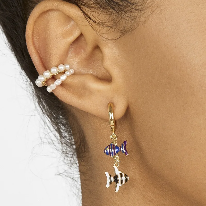

2020 New Fashion Pearl Ear Cuff Bohemia Fish C Shaped CZ Rhinestone Small Earcuffs Clip Earrings for Women Wedding Jewelry, As pic shown