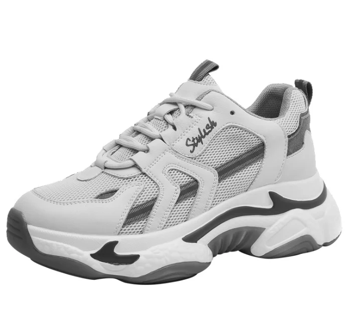 

2021 new leisure color matching thick soled large size sports shoes