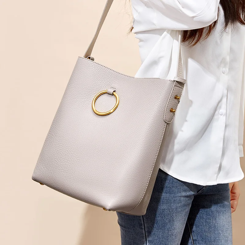 

Fashion Litchi Pattern High Capacity Cowhide Leather Shoulder Bucket Bags Luxury Handbags for Women 2019