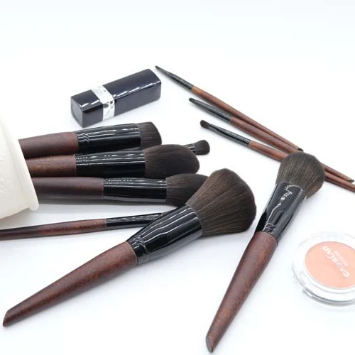 

2021 wear-resistant and durable fog professional makeup brush set