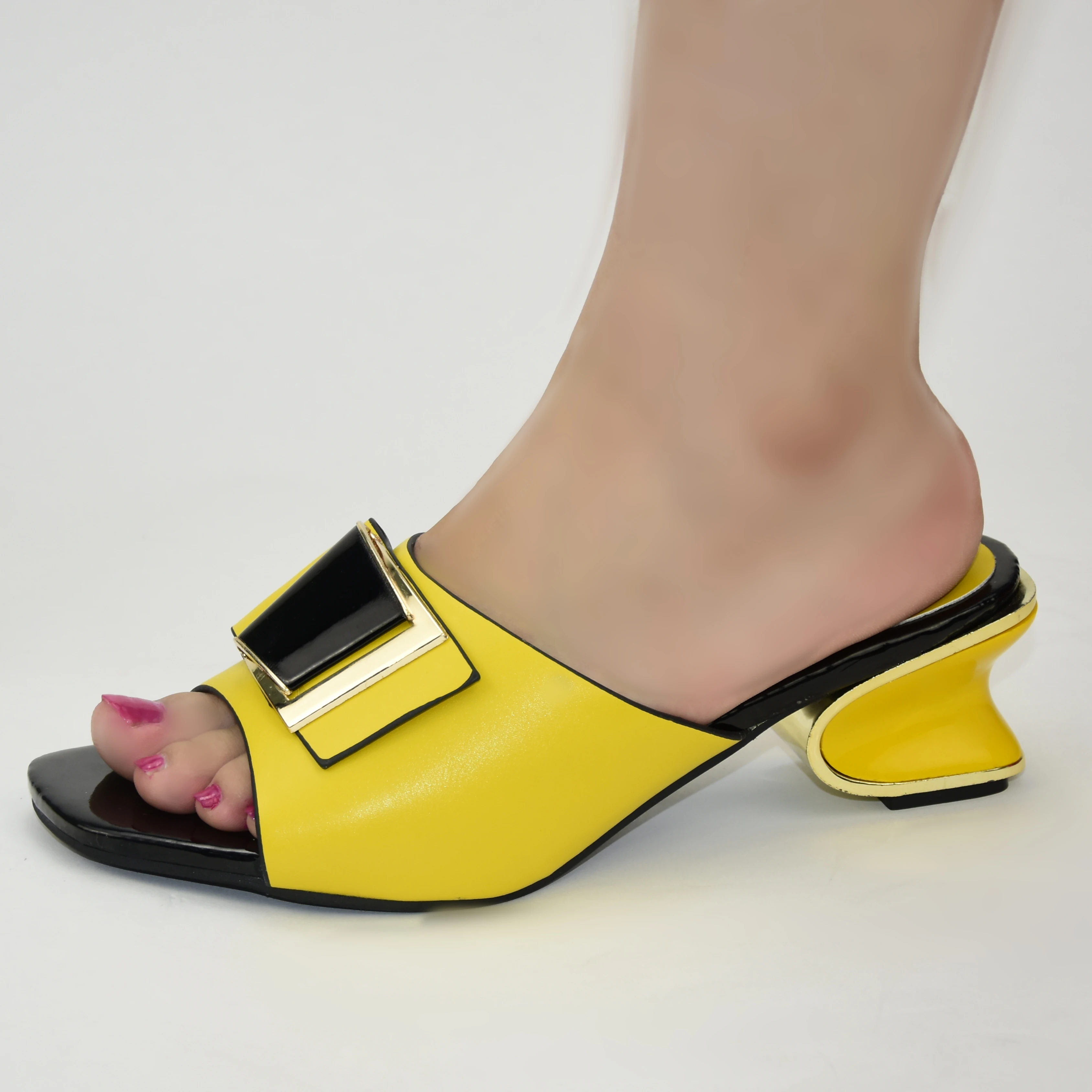 

New arrival italian shoes 2021 fashion high heels shoes slippers for women
