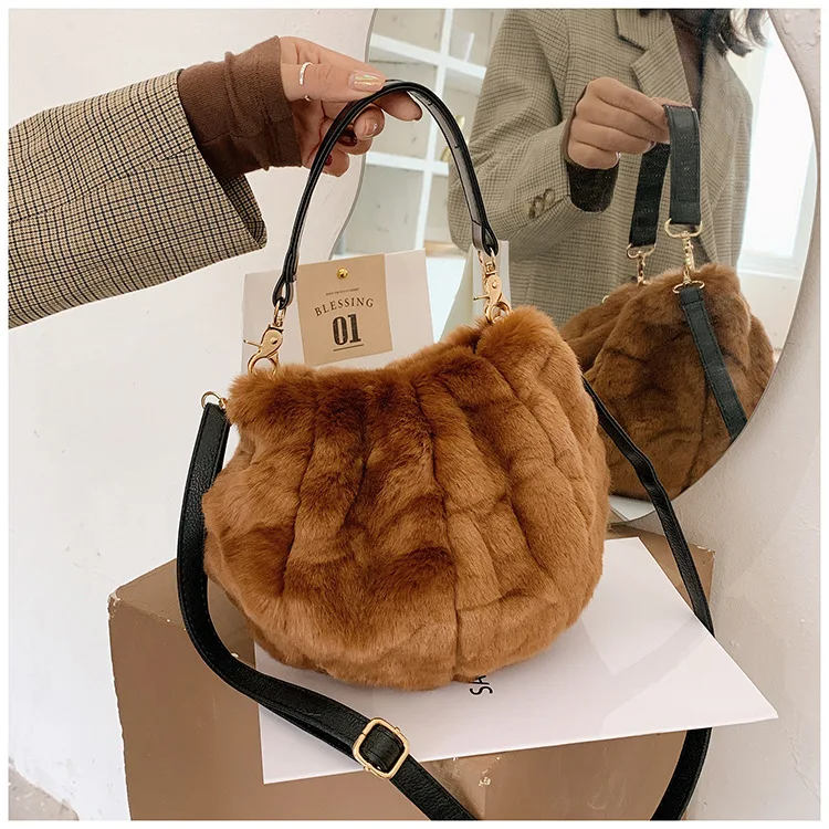 

Women Hand Bags Plush Women's New Fashion Net Red Bucket Bag In Winter 2020 Bags Women Handbags Ladies