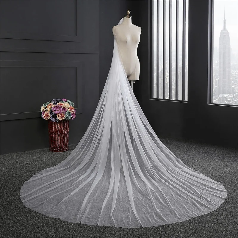 

Elegant Ivory 3 Meter Long Wedding Veil, Picture color