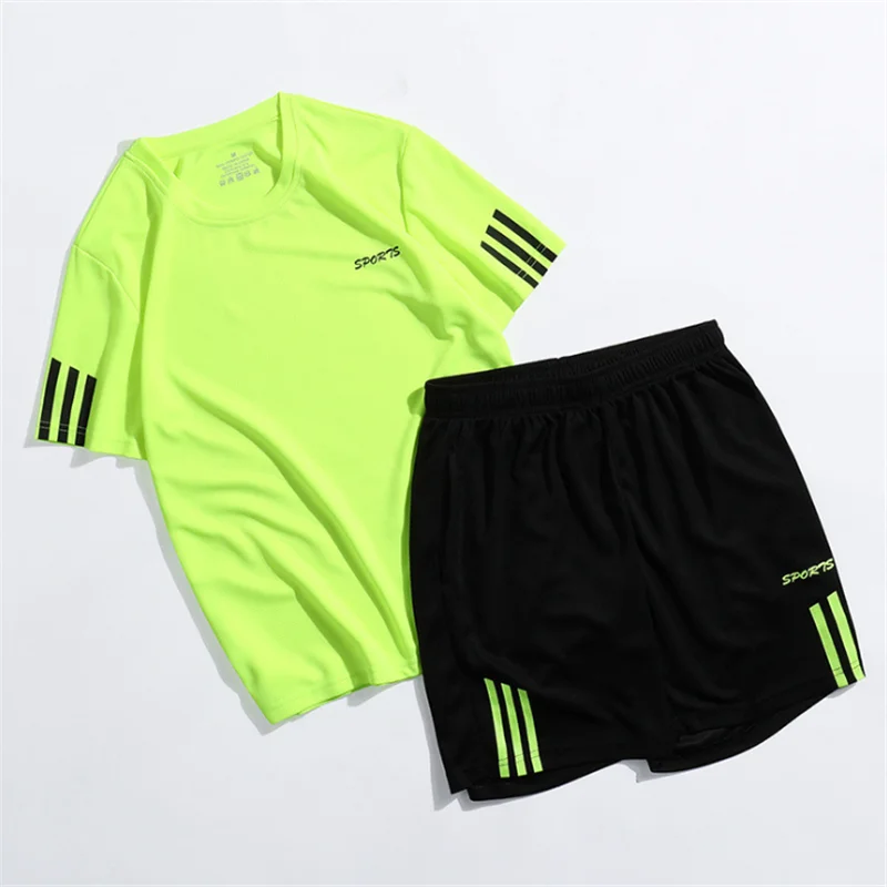 

Best Selling Outdoor Fitness Gym Men Jogging Suits Polyester Soccer Jersey
