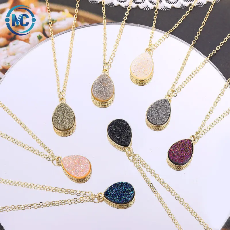 

2021 Edged Stone Tiny Round Necklace Crystals Genuine Simple Gemstone Necklace for women