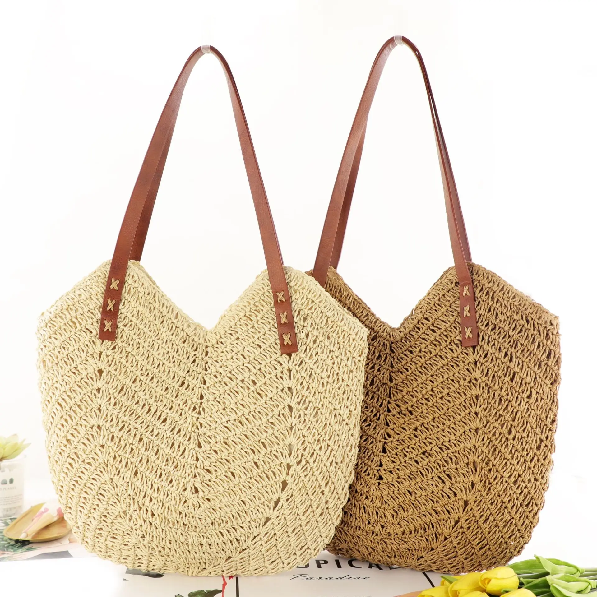 

2022 New Designer Beach Shoulder Tote Bag Fashion straw Woven hand bags 2021 women