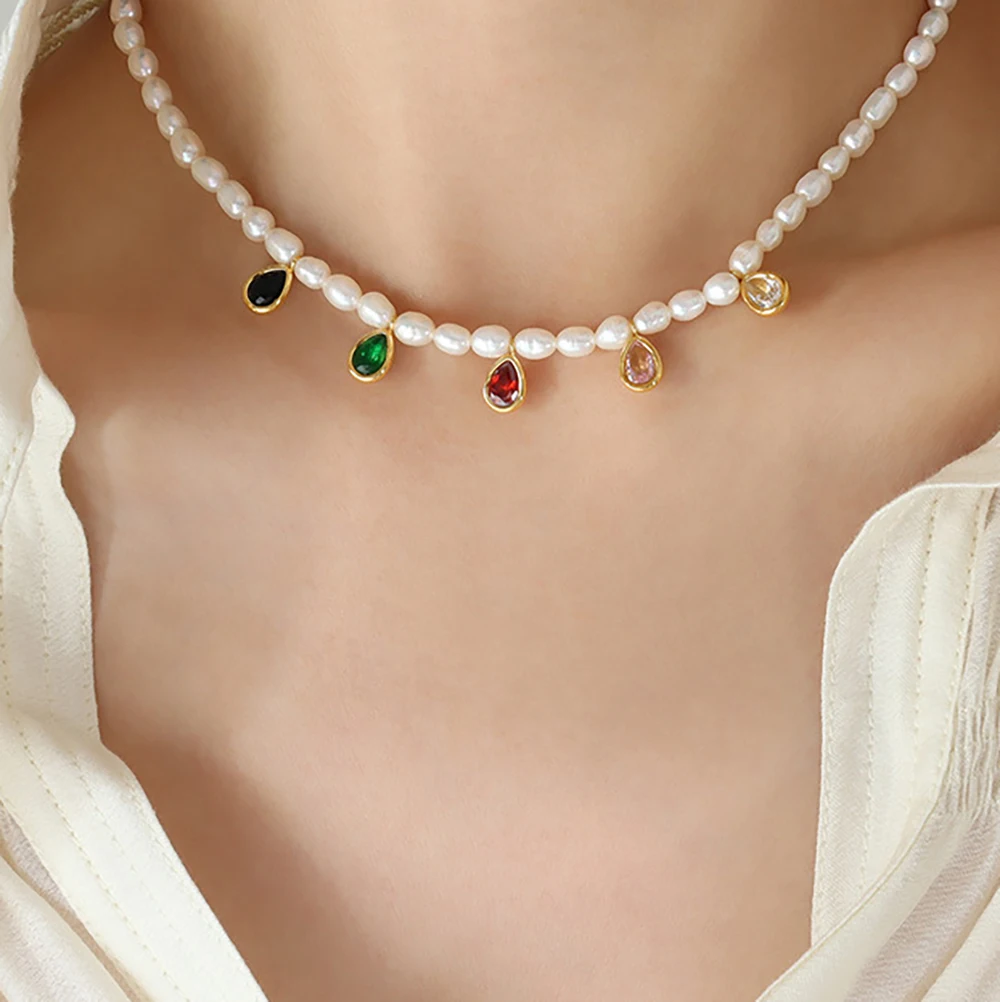 

French Baroque Freshwater Pearl Stitching Contrast Color Crystal Stone Frigid Simple Necklace Clavicle Chain