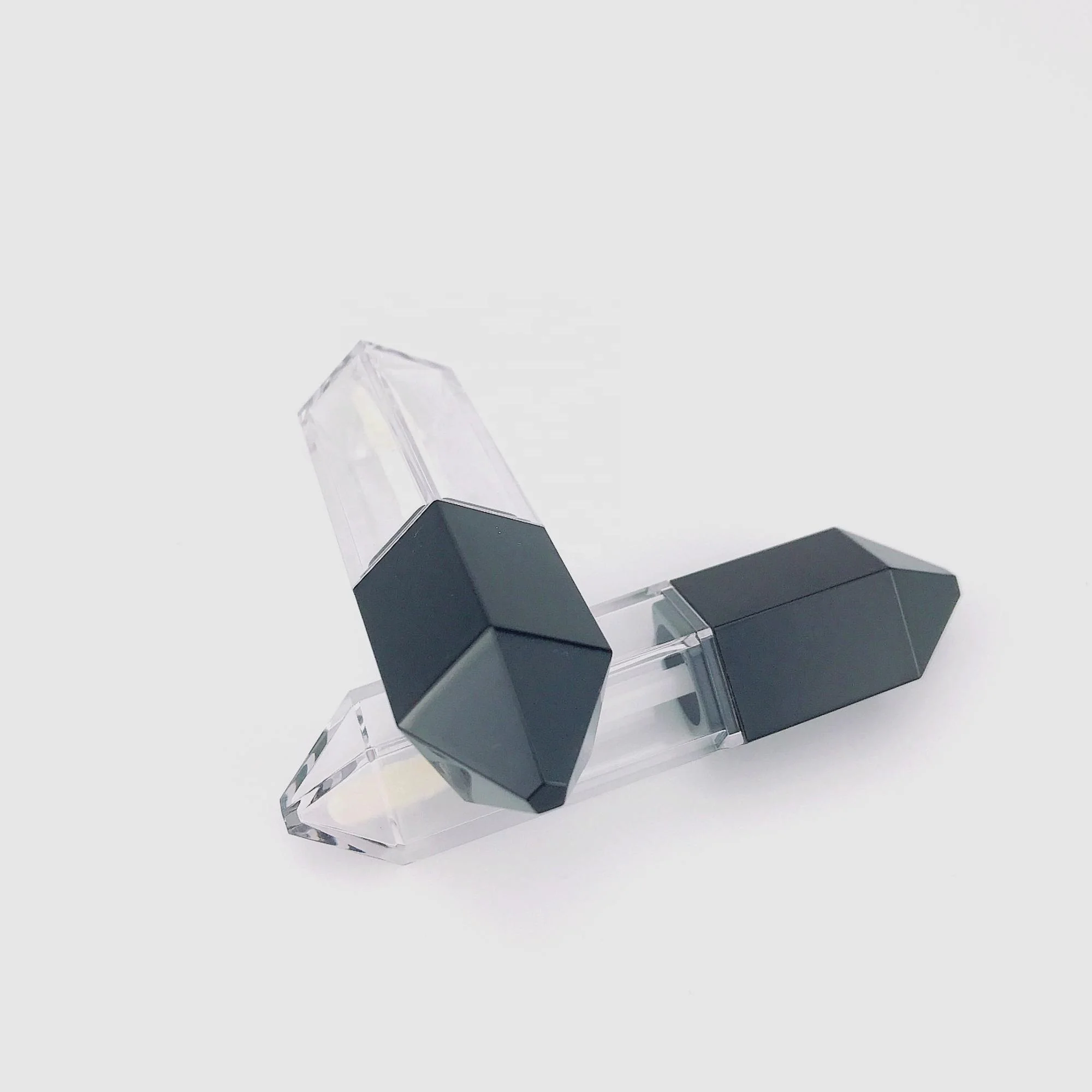 

9ml Cheap Price Pentagon Black Cap Plastic Lip Gloss Tube