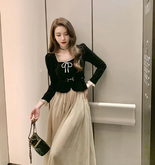 

2023Autumn Women's Retro Square Neck Mesh Velvet Long Sleeve Casual Two Piece Elegant Dress