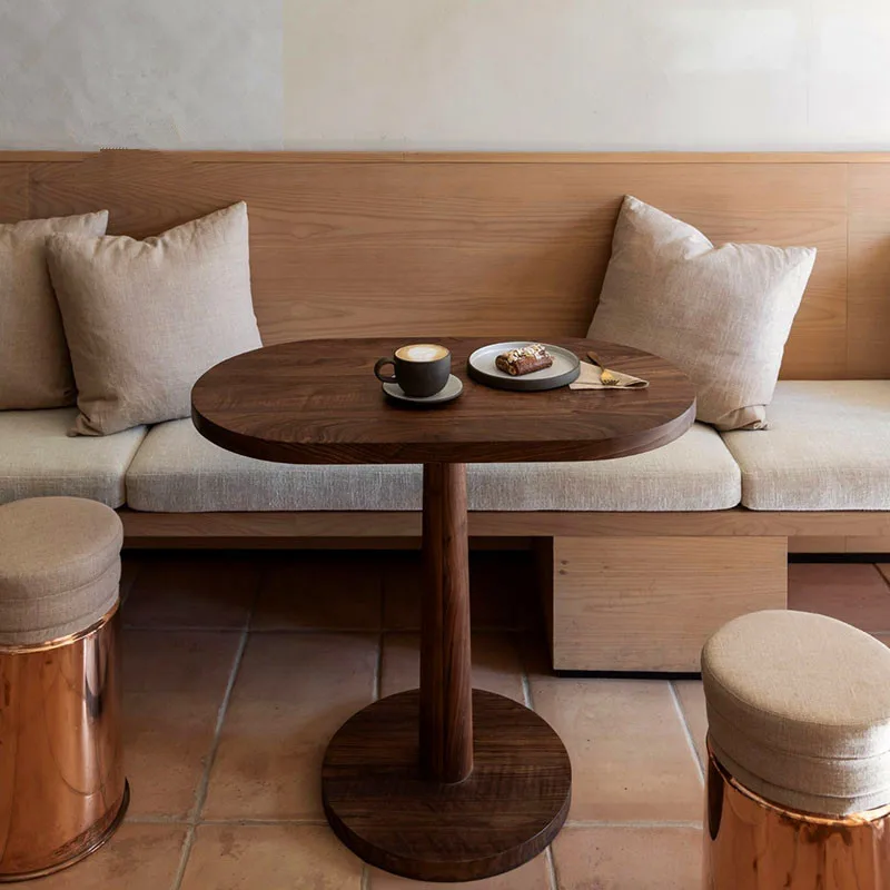 Simple Scandinavian Style Oval Solid Wood Dining Table for Dessert Shop Western Restaurant