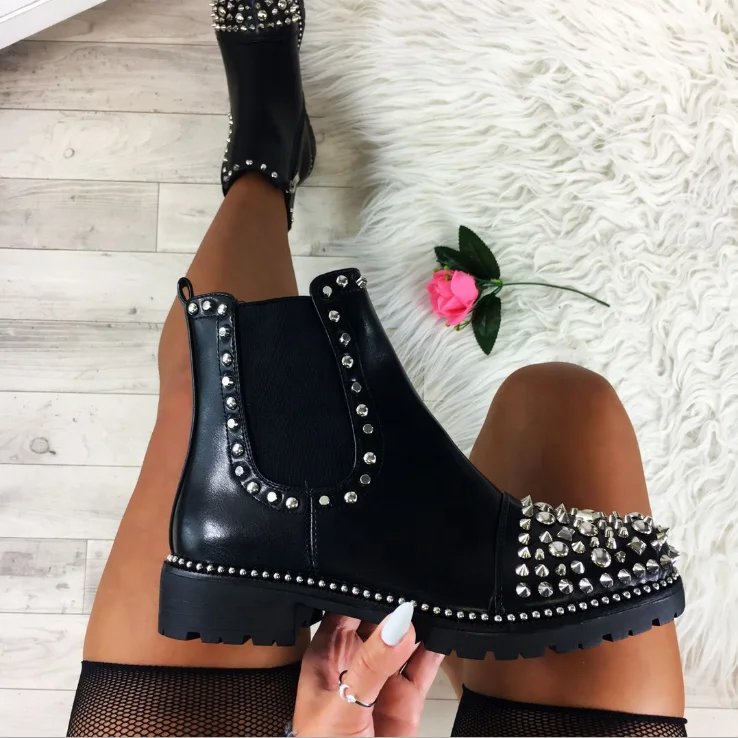 

Suede Upper Rivets Round Toe Women Ankle Boots Side Zipper Chunky Low Heel Short Booties For Ladies Big Size 43, Black