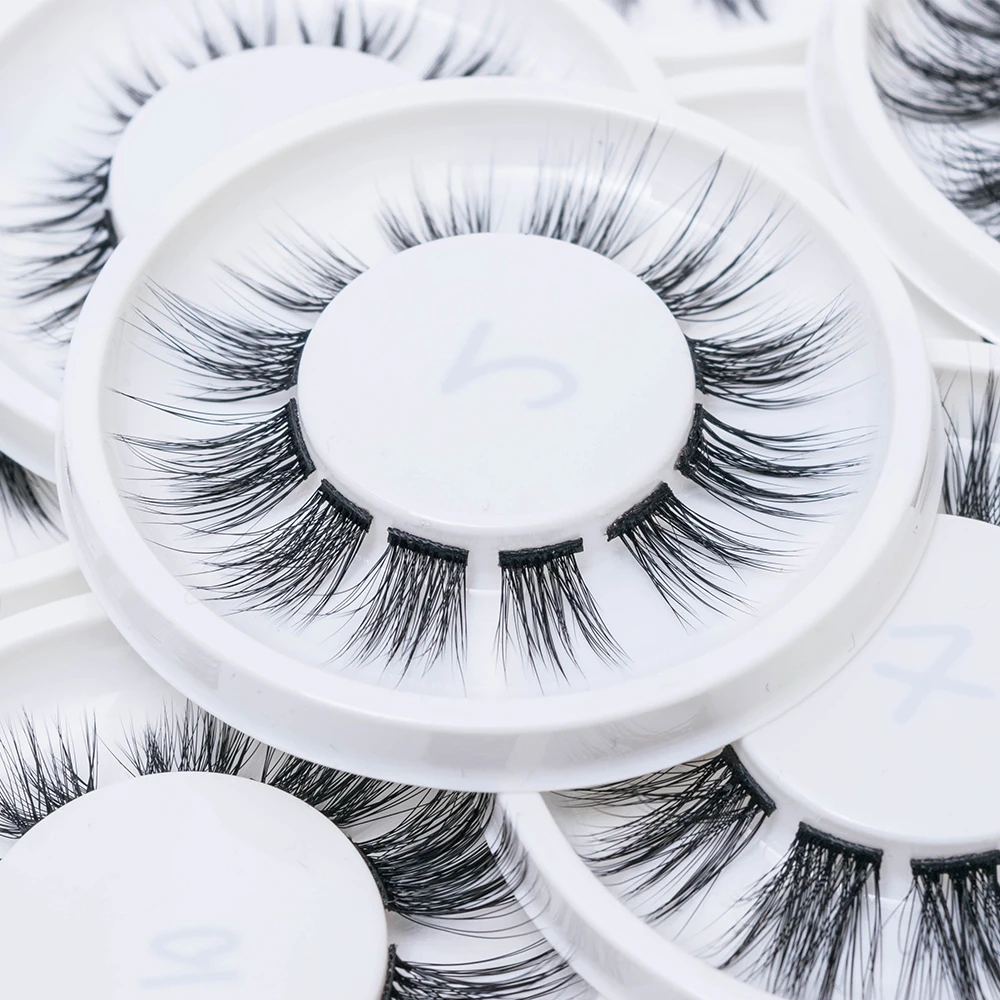 

Custom Packaging eyelash bundles segmented bond glue mink eyelash extensions pre-cut segmented strip eyelash