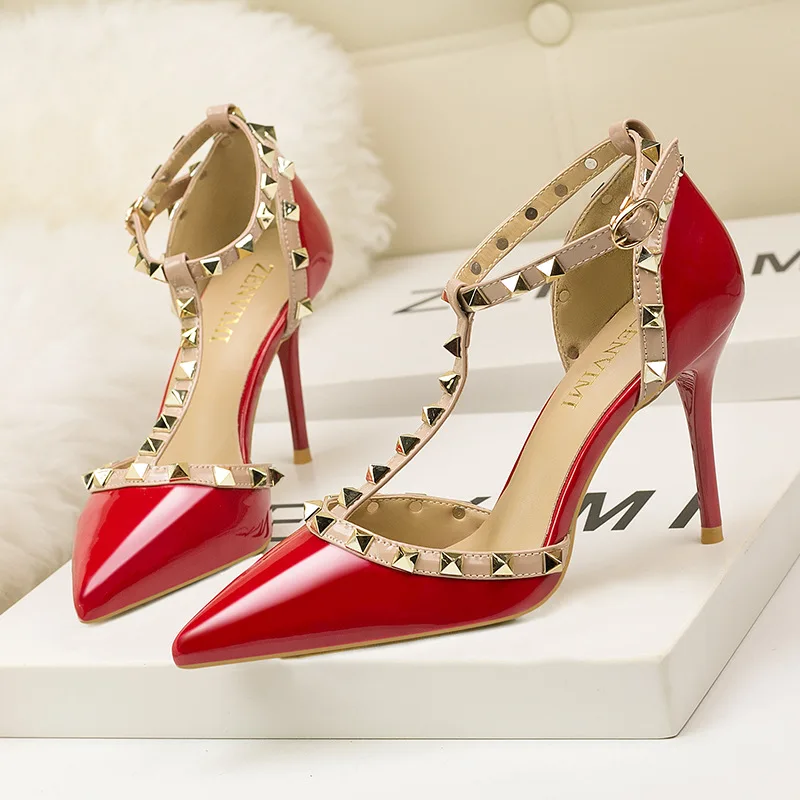 

Pu leather rivet sexy sandals Europe America women ladies shoes summer shoes women high heels sandals for women in low price, Red, black, purple, nude, gray