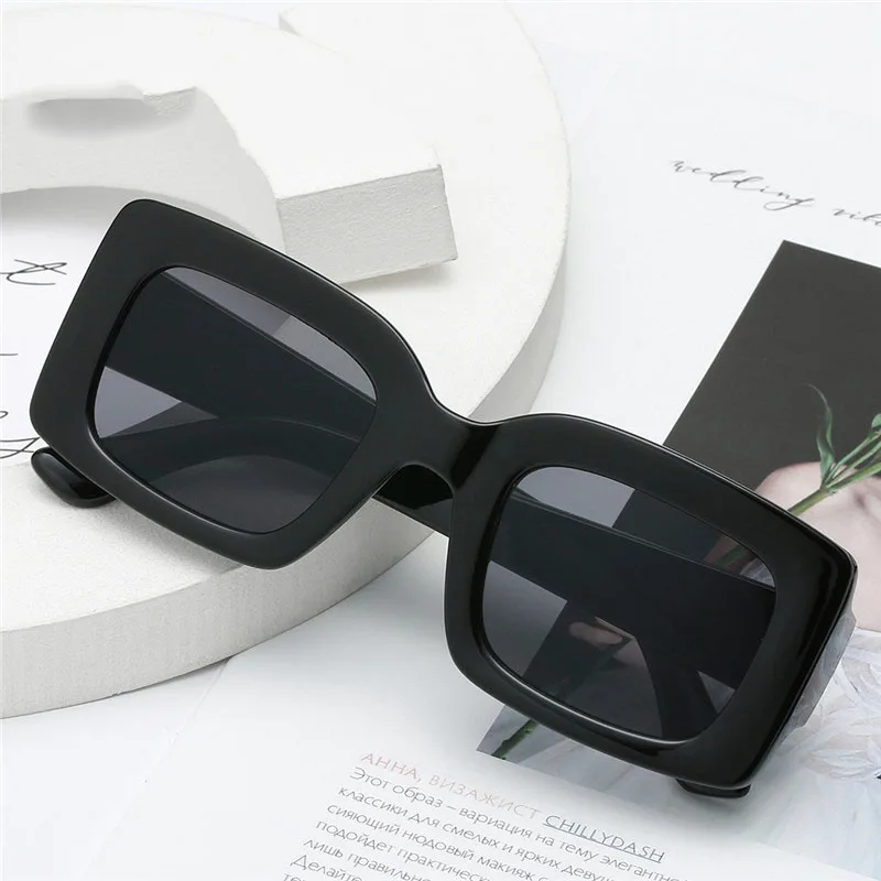 

Fancy Summer Woman Fashionable Small Square Black Simple Sunglasses in bulk