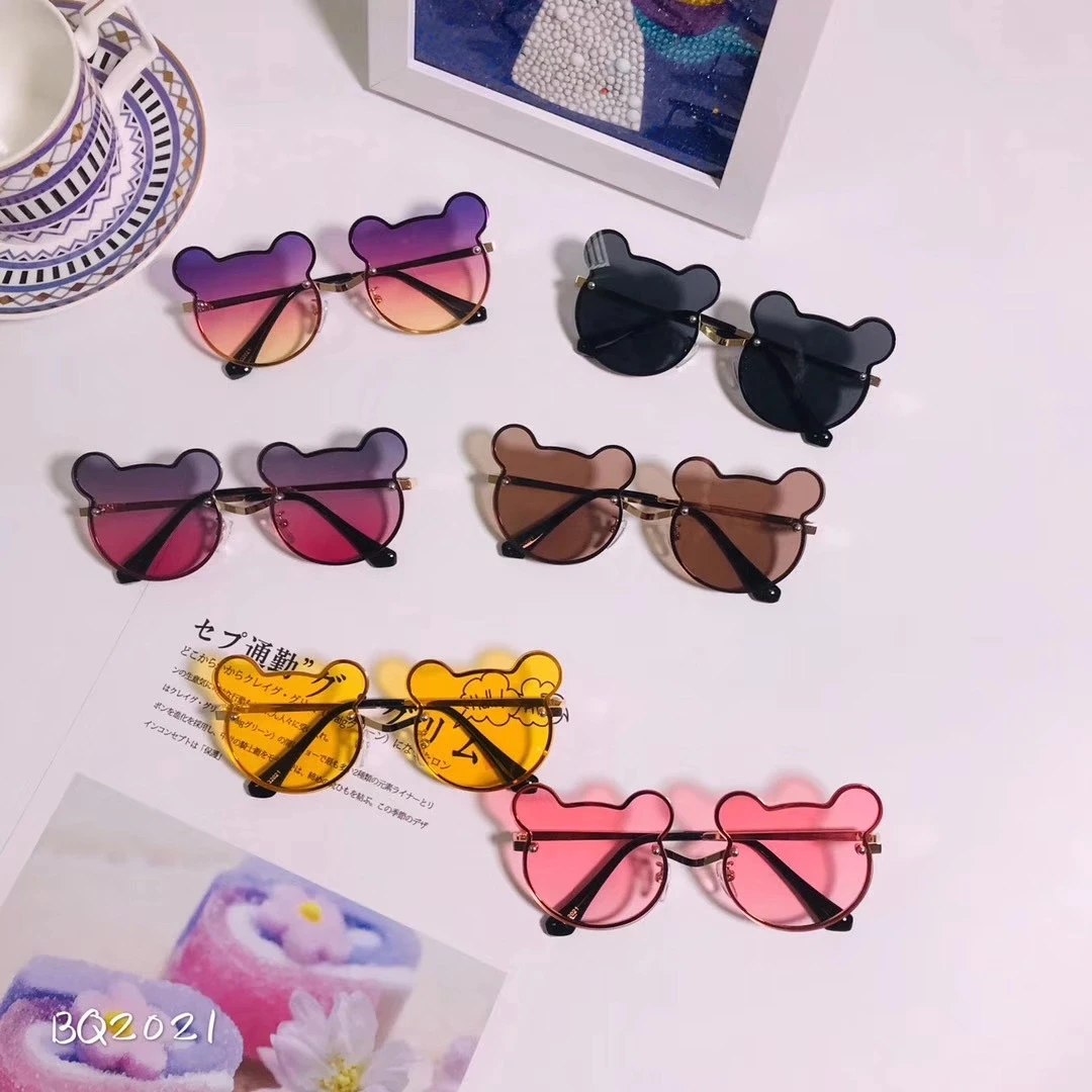 

Customized Stylish Fashion Lovely Bear Shaped Acrylic Children Kids Sunglasses, Customized color
