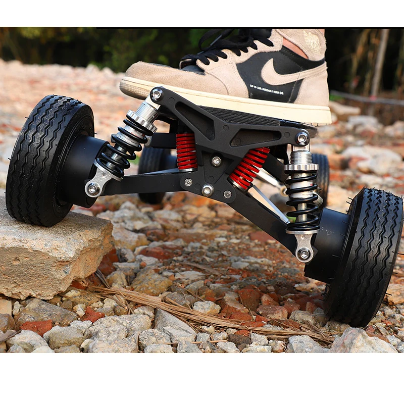 

High Quality 50KM Range Planetary Gear Motor 45KM/H All Terrain 40% Climbing Electric Skateboard With independent suspension