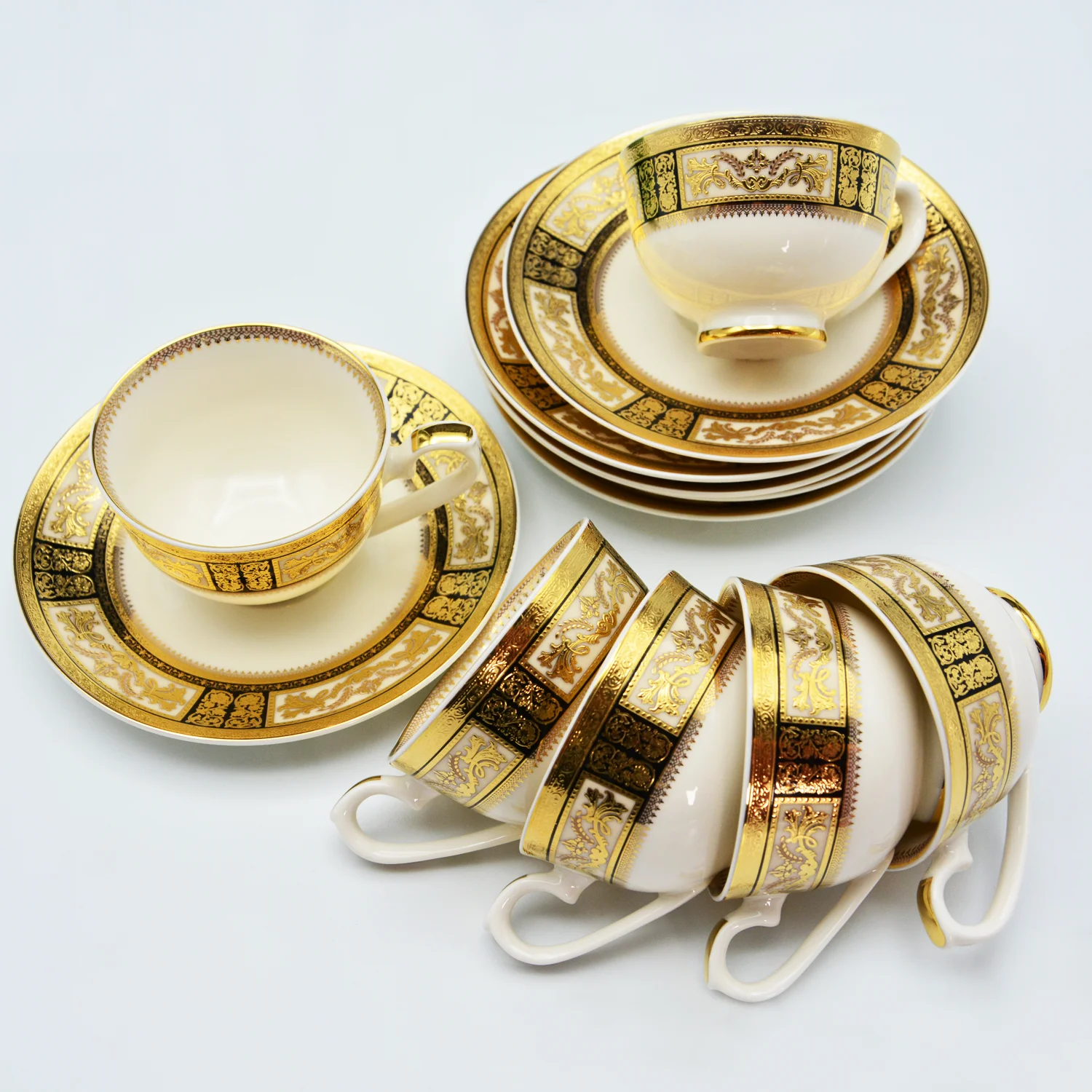 

New popular gold cup/saucer set wonderful tea set coffee set gold rim