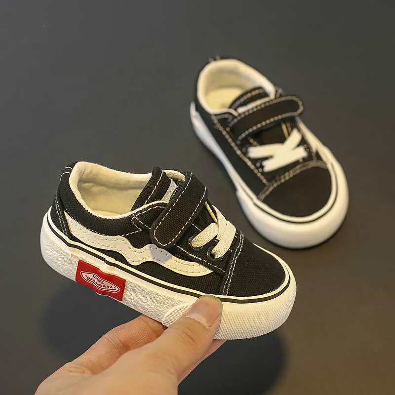 

2022 children's canvas shoes 1-12 years old spring and summer boys shoes girls baby factory custom sports shoes, Picture