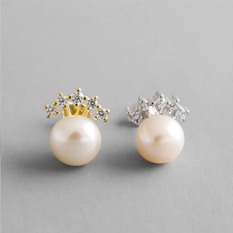 

HOVANCI S925 Sterling Silver Freshwater Pearl Stud Earring Pave Zircon Crown Shape Freshwater Pearl Stud Earring