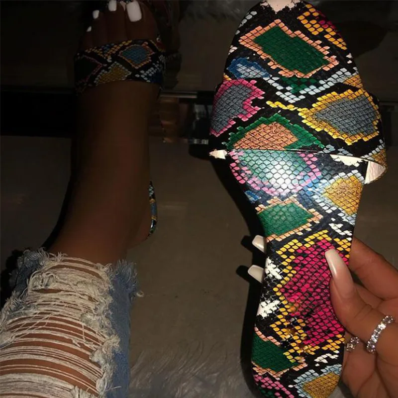 

Hot selling summer women's shoes fashion sexy slippers ladies cute flat sandals, As the picture show
