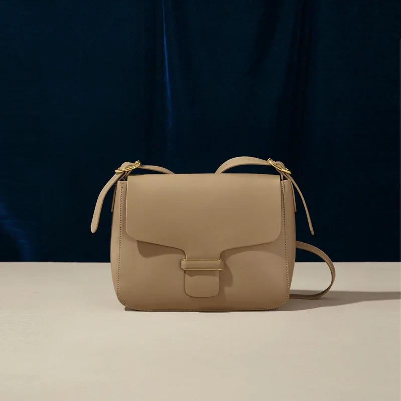 

2021 New Arrivals Belt design Tofu Leather Crossbody Bag For Women