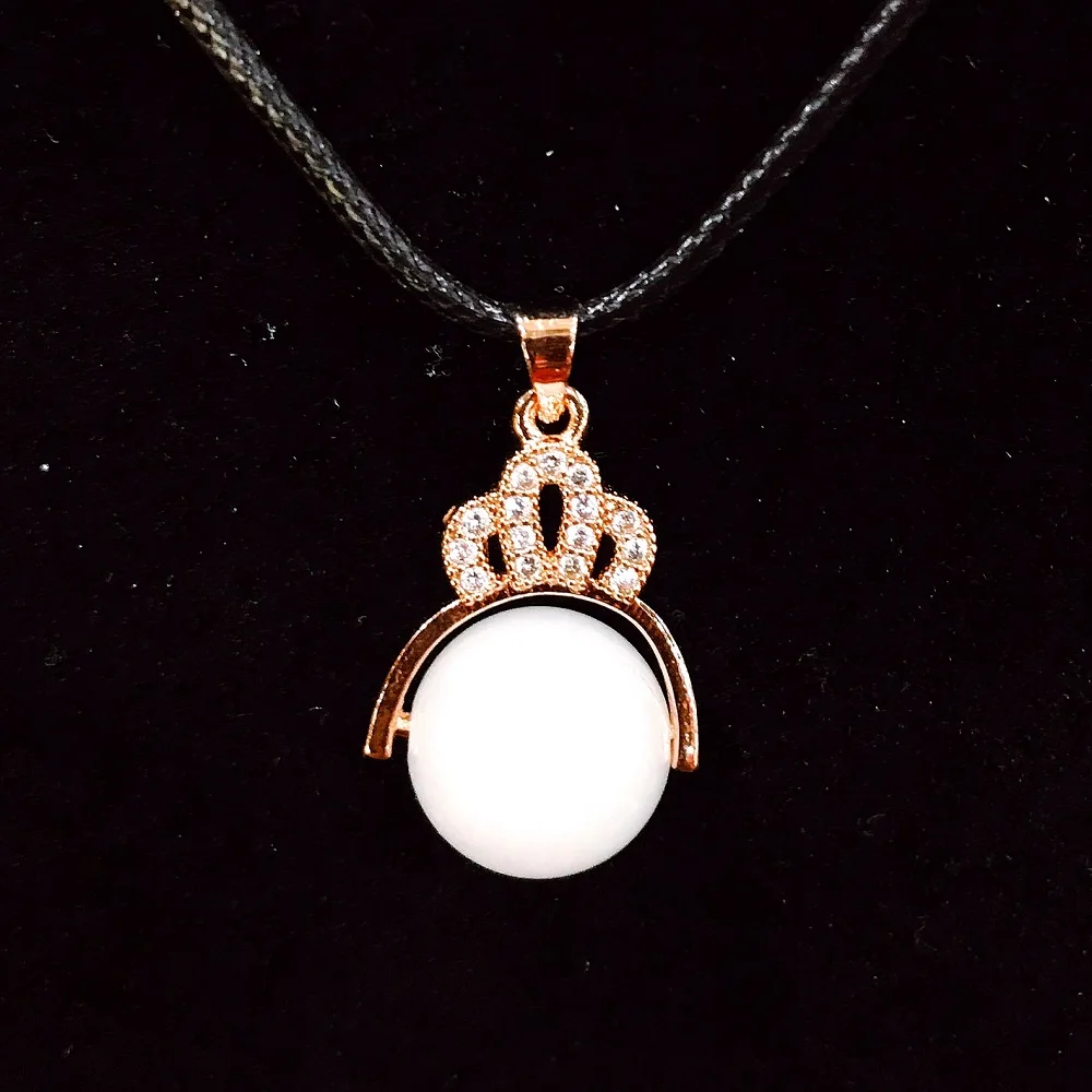 

Natural Hetian white jade crown lucky pearl necklace