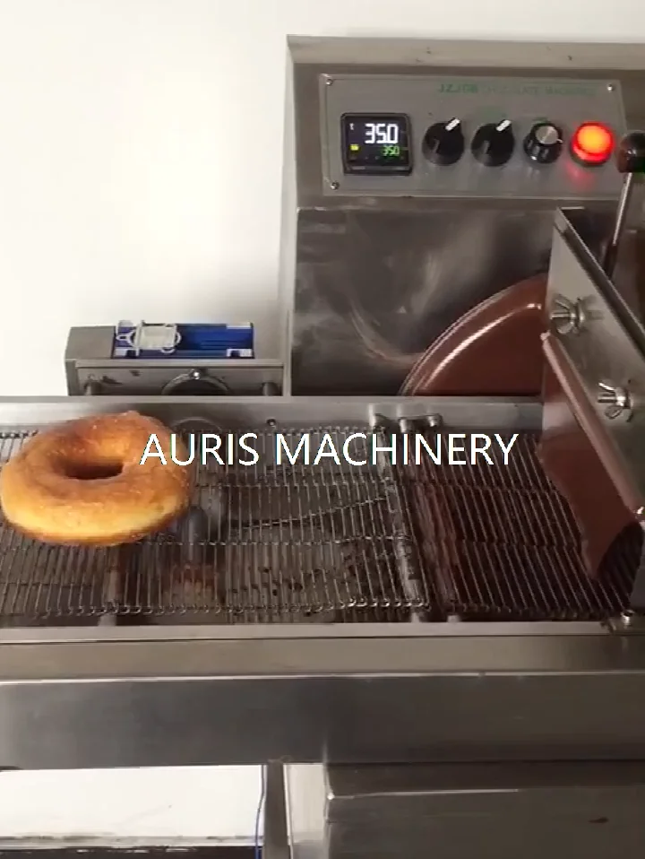 Commercial Chocolate Covered Enrobing Small Chocolate Coating Machine
