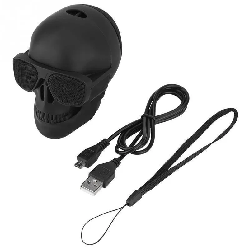 

2021 amazon hot sale skull head lightweight speaker with TF card