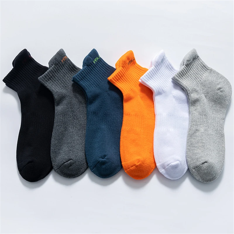 

JR-003 Solid Color Athletic Ankle Running Socks Thick Terry Sport Socks For Men, Custom color