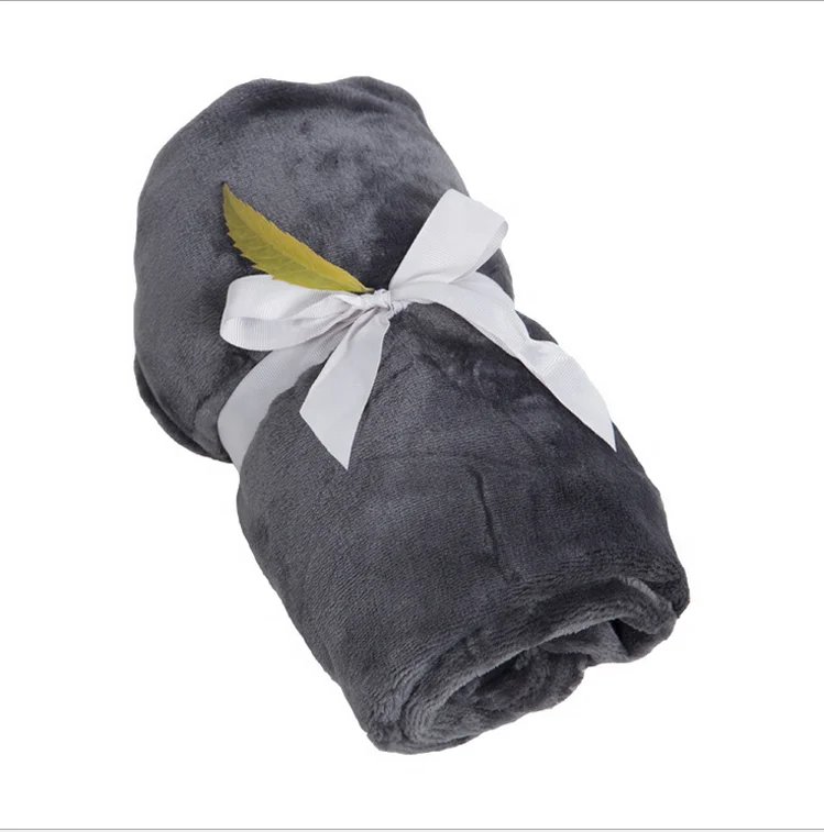 
2020 super soft Children flannel throw blanket cheap baby blanket baby swaddle blanket 