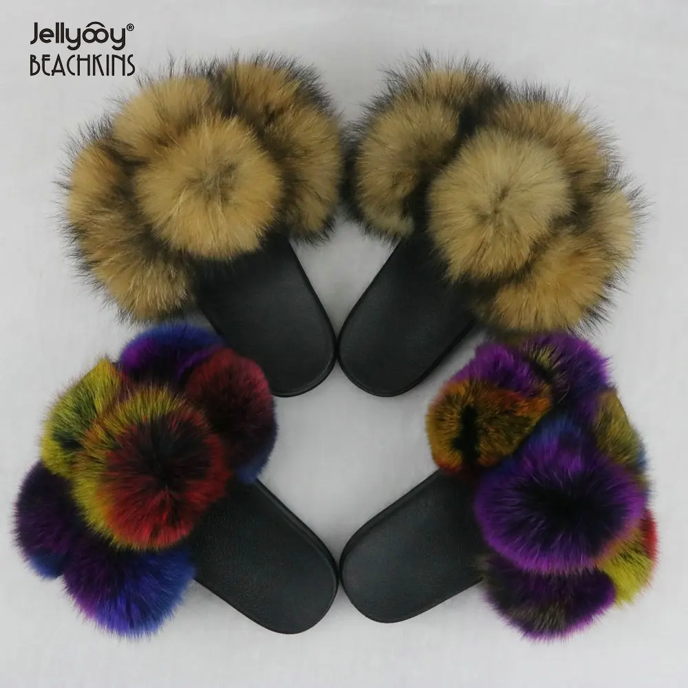 

2020 Jellyooy BEACHKINS New Pom Pom Fur Slides Large 10cm Diam Fox And Raccoon Fur Ball Colorful Fluffy Furry Sandals Slides, Colorful and raccoon fur color, accept make new colors