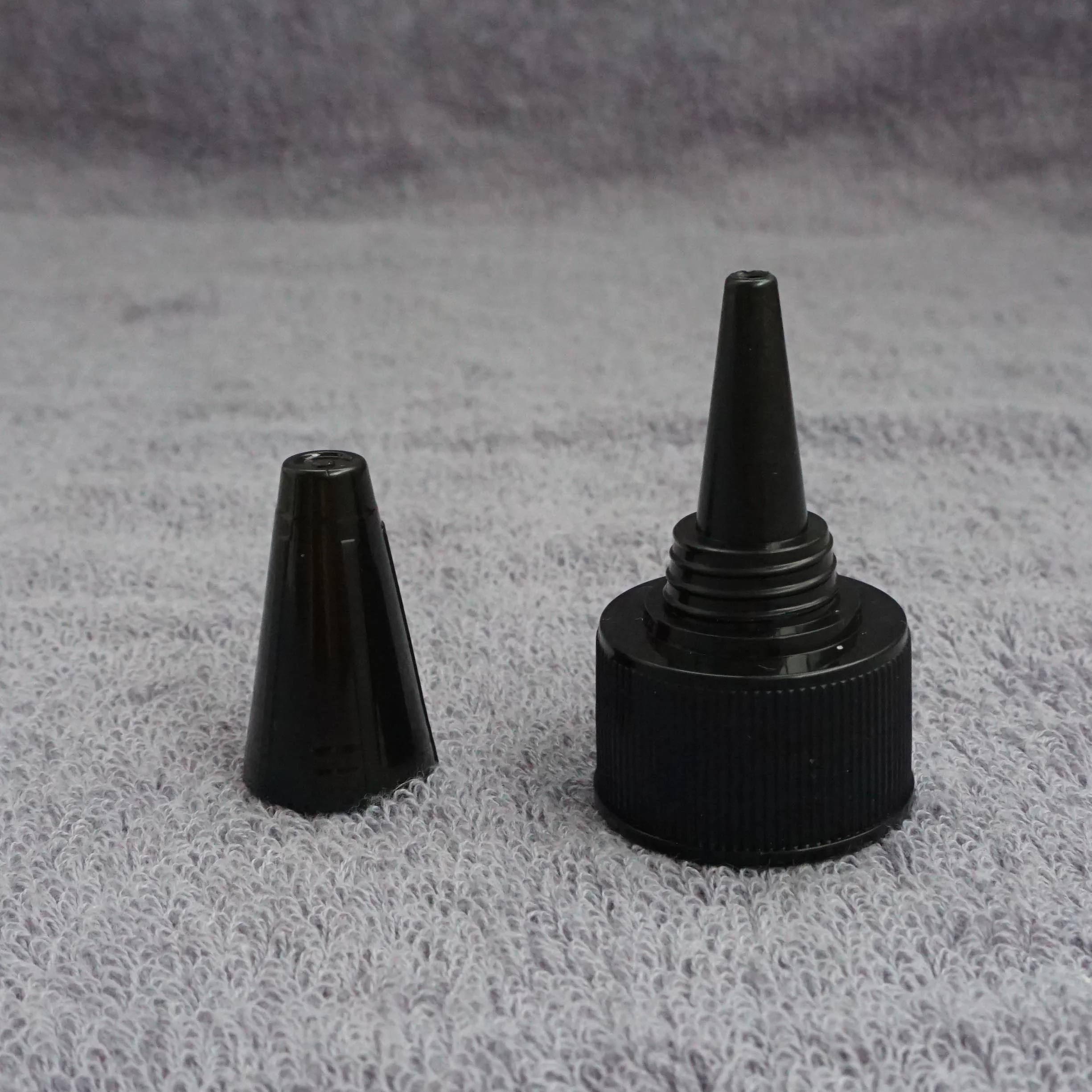 
Glue dropper bottle screw on PP 28/410 black needle shape plastic caps 