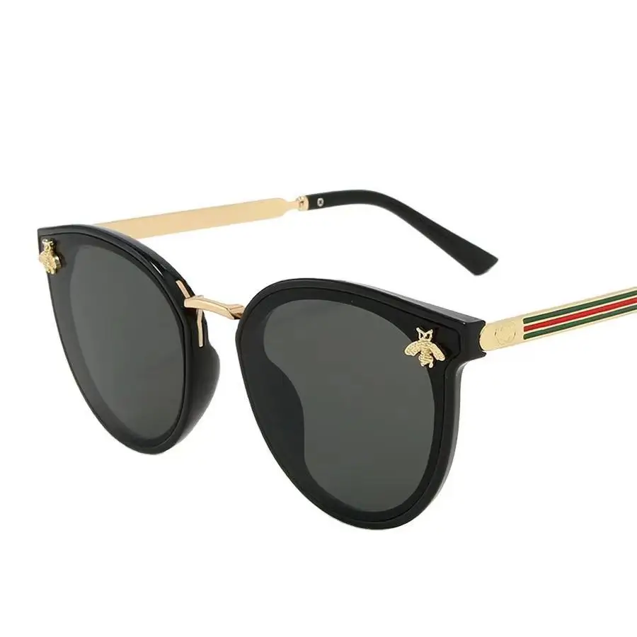 

YJ823-50 2021 HOT Fashion Women Men Vintage Gradient Glasses Outdoor Retro bee Sunglasses
