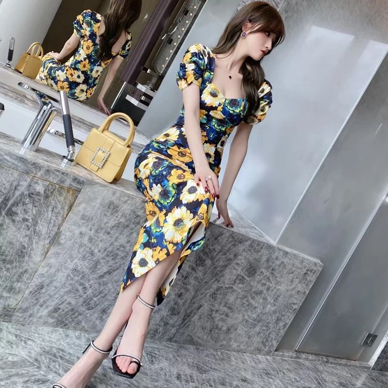 

2021 Spring Floral Fashion Casual Short Sleeve Backless Women A-line Midi Dress Elegant Summer Dress for Ladies Girls
