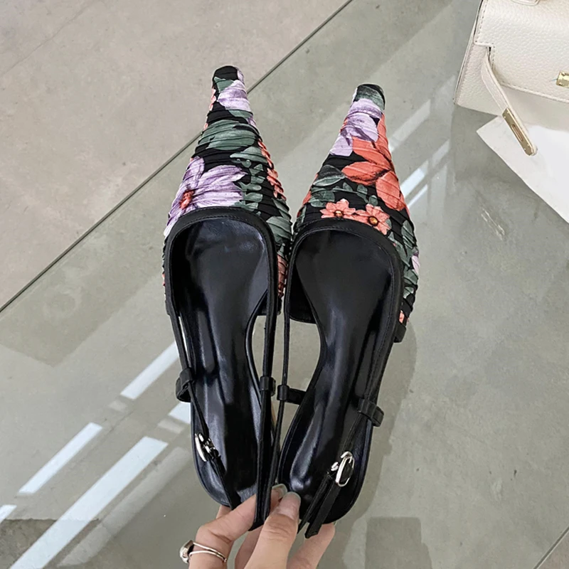

Black White New Woman Slingbacks Buckle Strap Pointed Toe Printed Totem Flat Heels Sexy Casual Office Work Female Shoes